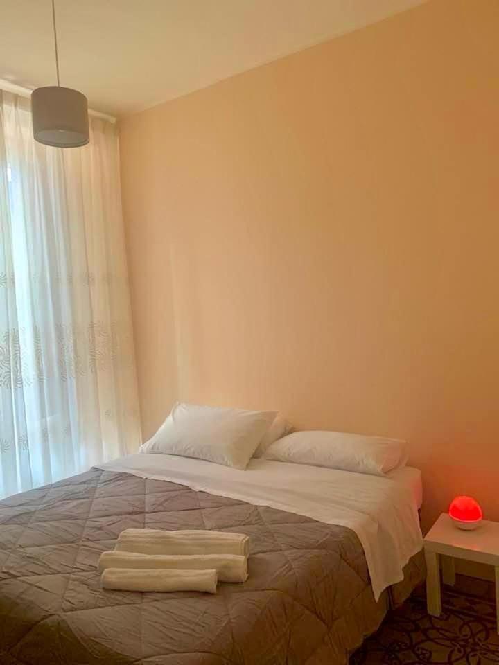 Casa Vacanze Miriam Randazzo Exteriör bild