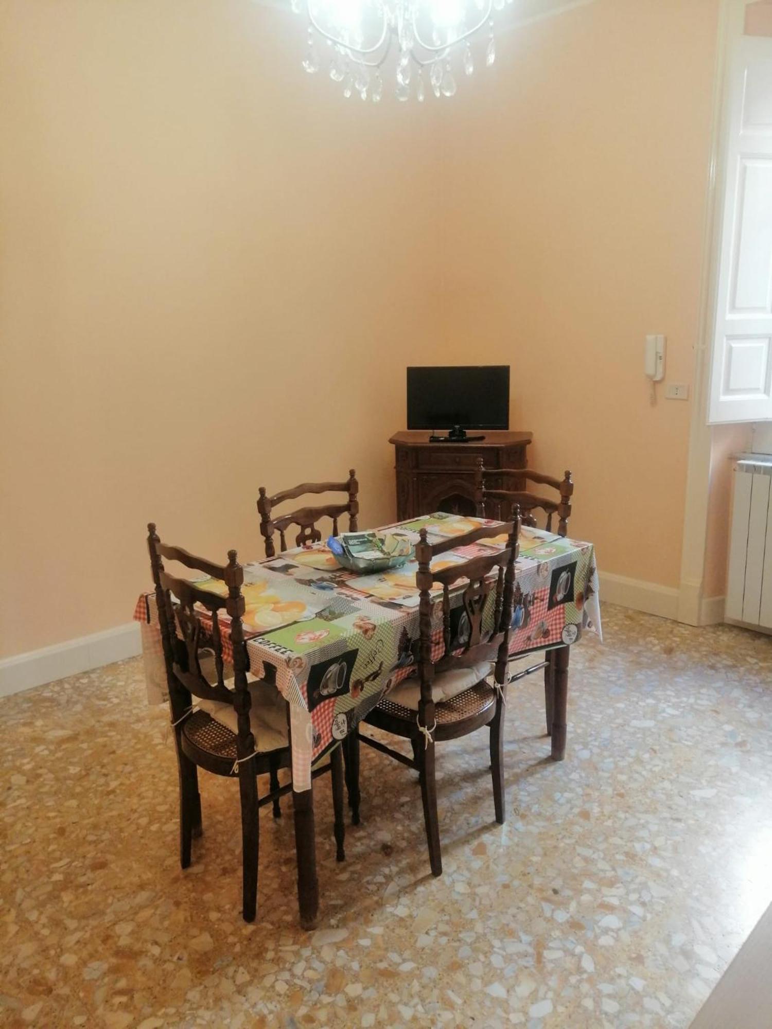 Casa Vacanze Miriam Randazzo Exteriör bild